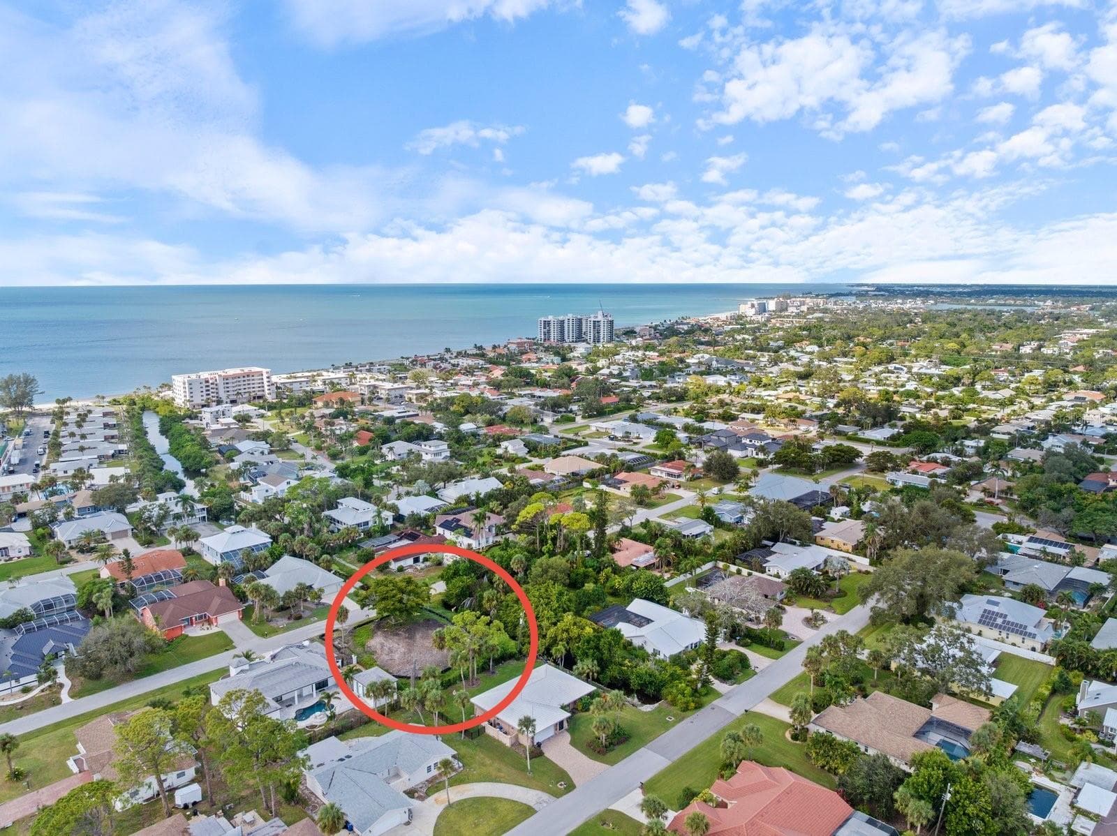 621 Hibiscus Dr — 2