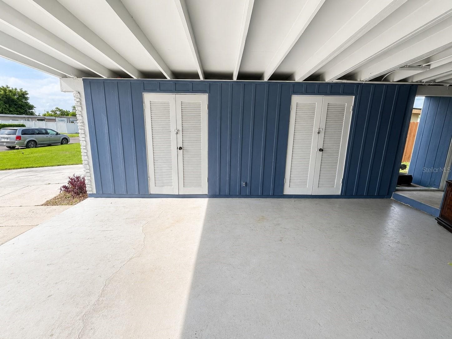 1004 Dartmouth Dr — 3