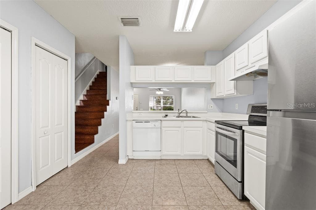 2369 Lake Woodberry Cir — 3