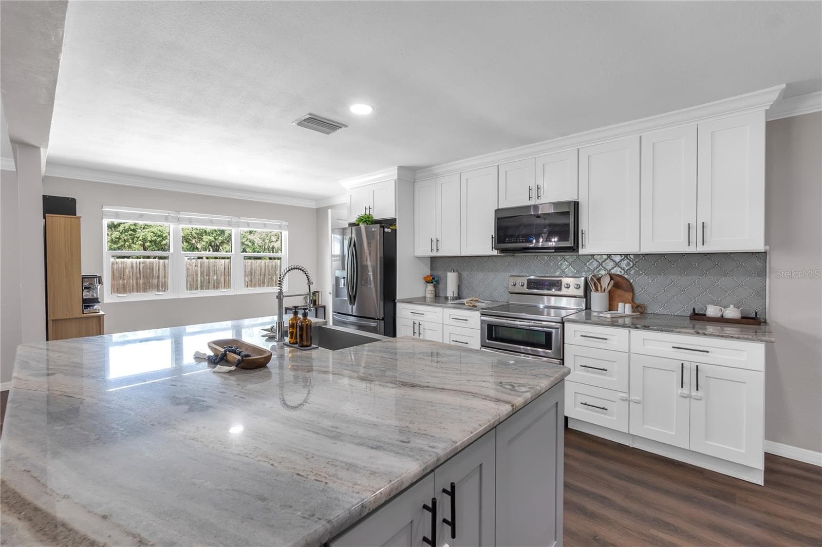 11304 Leprechaun Dr — 3