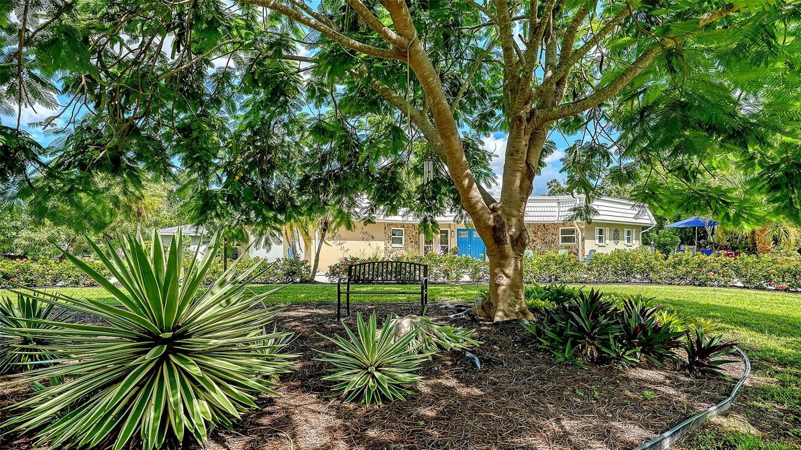 5211 Inverness Dr — 3